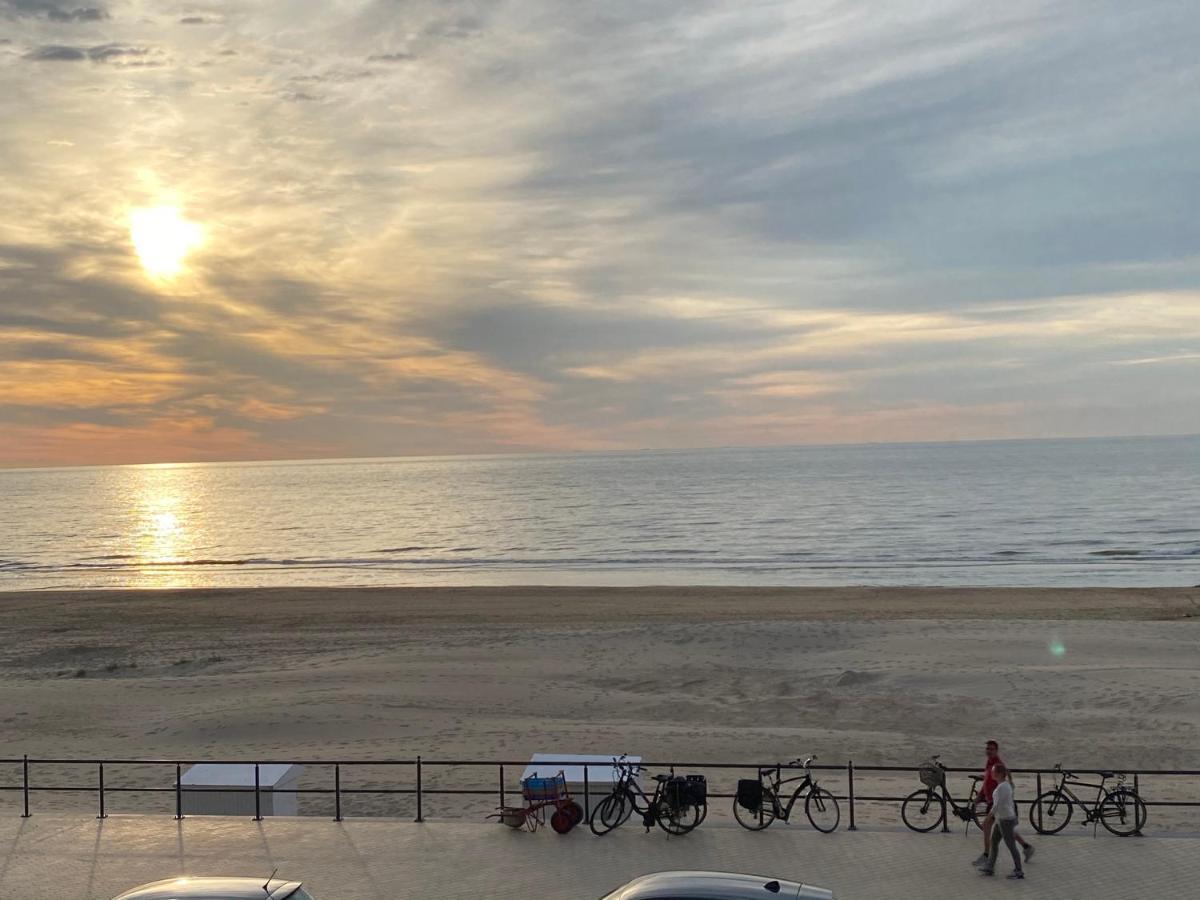 Residentie Helix Zeezicht Appartement Middelkerke Buitenkant foto