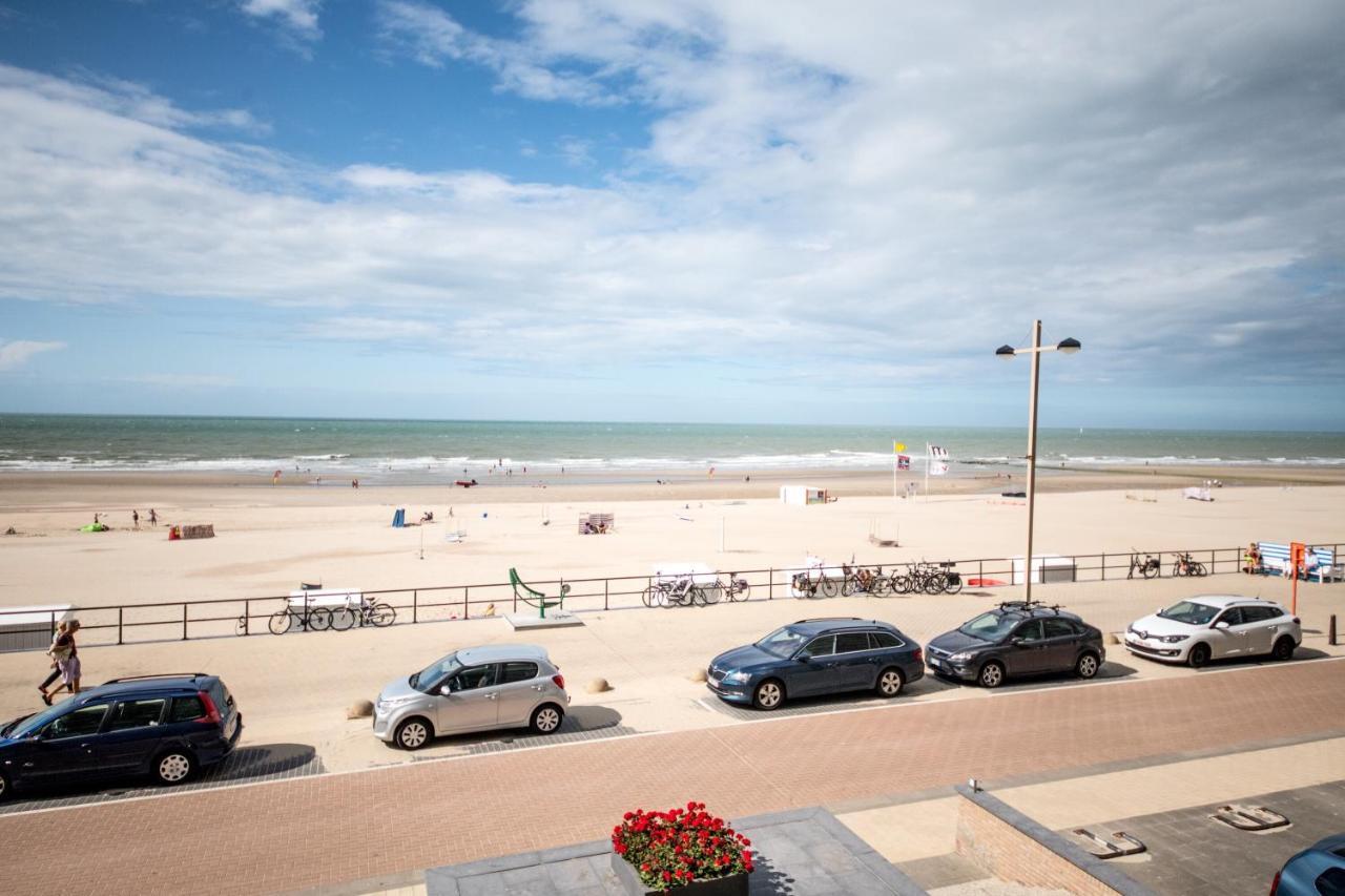 Residentie Helix Zeezicht Appartement Middelkerke Buitenkant foto